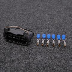 Bosch Jetronic 6-napainen Liitinsarja Naaras