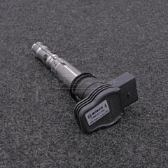 Musta Keskipitkä VAG-Puola (Bosch 0986221024)