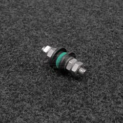 Nuke Performance Läpivientipultti