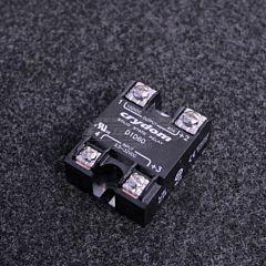 Crydom D1D60 SSR Puolijohderele